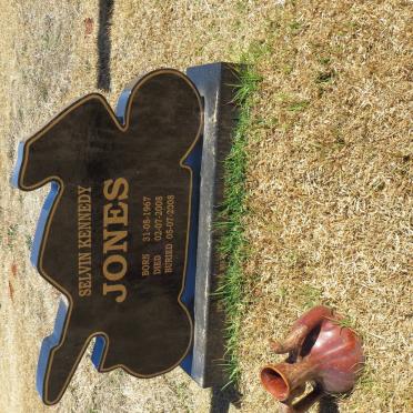 JONES Selvin Kennedy 1967-2008