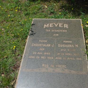 MEYER Christiaan J. 1892-1958 &amp; Susanna M. NAUDE 18??-1951