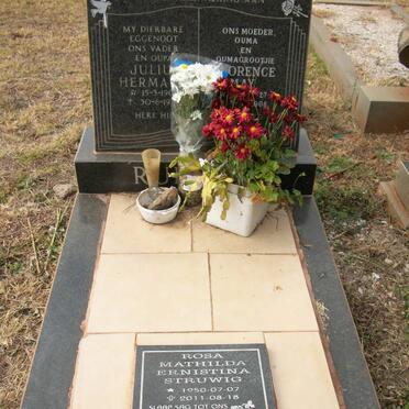 RÜHLING Julius Hermann 1907-1976 &amp; Florence May 1927-2008 :: STRUWIG Rosa Mathilda Ernistina 1950-2011