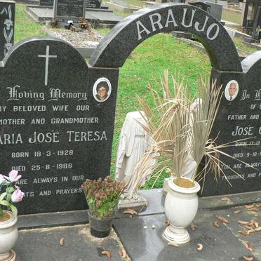 ARAUJO José Gomes 1916-1996 &amp; Maria José Teresa 1928-1986