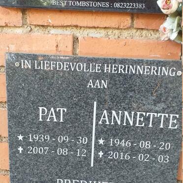HEATH Pat 1939-2007 & Annette 1946-2016
