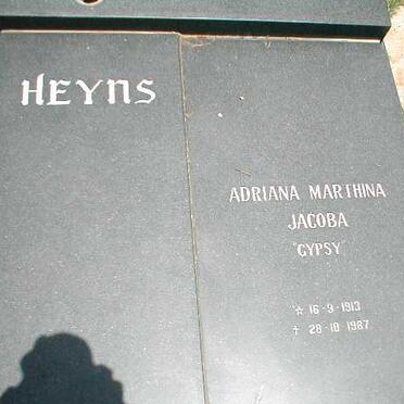 HEYNS Johan David 1910-1986 & Adriana Marthina Jacoba 1913-1987 _2