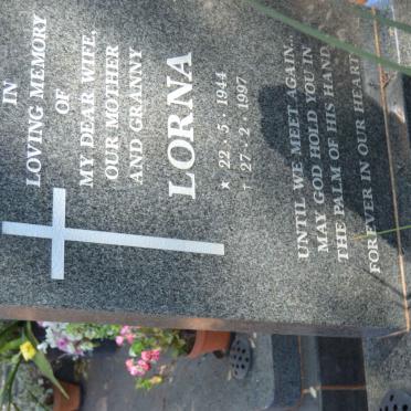 HINCKLEY Lorna 1944-1997