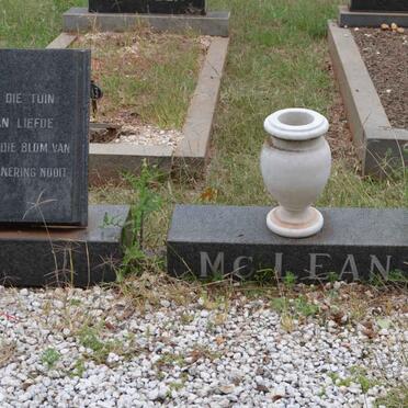 MCLEAN John Laughlin 1921-1980 &amp; Alma Dorothea 1927-1983