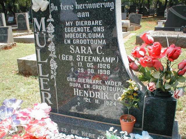 MÜLLER Hendrik C. 1924- &amp; Sarah C. STEENKAMP 1926-1998