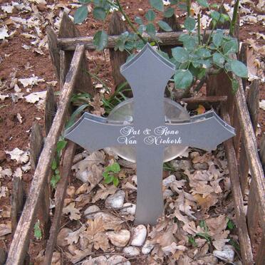 NIEKERK Pat, van &amp; Rene