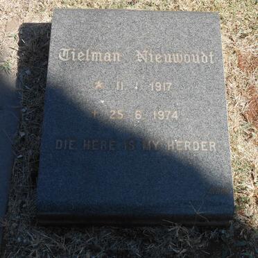 NIEUWOUDT Tielman 1917-1974