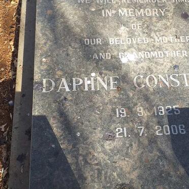 O'BRIEN Desmond John 1921-1981 & Daphne Constance 1925-2006 _2