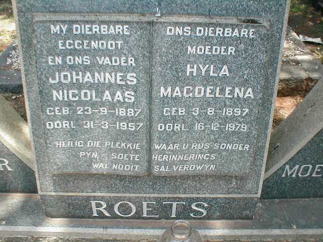 ROETS Johannes Nicolaas 1887-1957 &amp; Hyla Magdalena 1897-1979