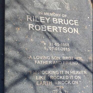 ROBERTSON Riley Bruce 1968-2015 & Johanna Sophia SWART 1972-2011_2