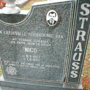 STRAUSS Nico 1957-1993