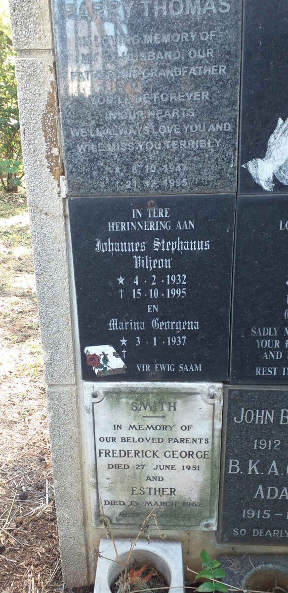 THOMAS Parry 1947-1995