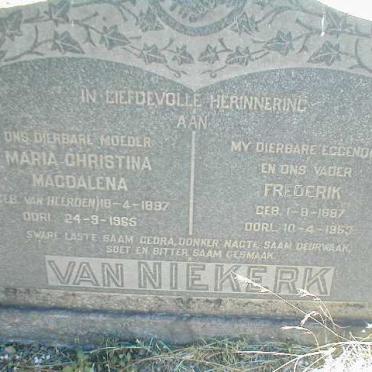 NIEKERK Frederik, van 1887-1953 &amp; Maria Christina Magdalena VAN HEERDEN 1897-1965