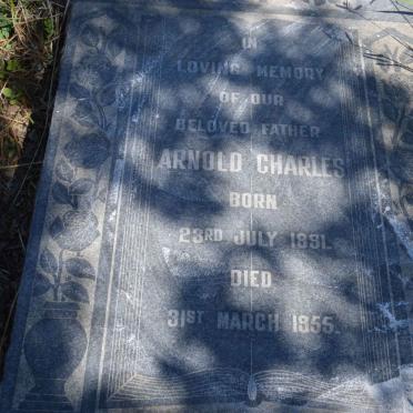 THIRTLE Arnold Charles 1891-1955 &amp; Edith Jane 1893-1954