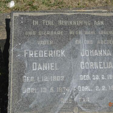 VERMEULEN Frederick Daniel 1903-1974 &amp; Johanna Cornelia 1906-1956