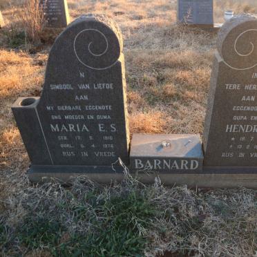 BARNARD Hendrik S. 1910-1984 &amp; Maria E.S. 1910-1976