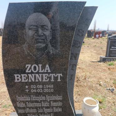 BENNETT Zola 1948-2010