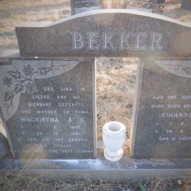 BEKKER Johannes 1897-1990 &amp; Magrietha J.C. 1907-1981