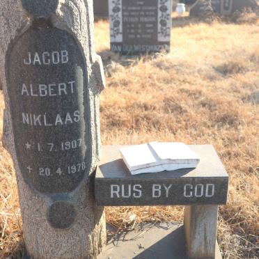 BECKER Jacob Albert Niklaas 1907-1978