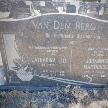 BERG Johannes Marthinus, van den 1921-1989 &amp; Catharina J.D. 1925-1986