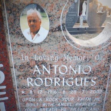 CALDEIRA Antonio Rodrigues 1916-2002 &amp; Germana 1916-1992