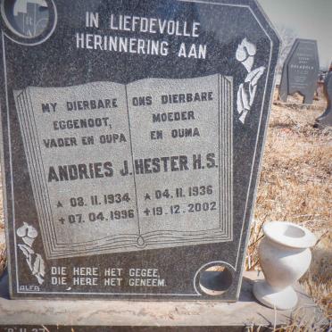 ELLIS Andries J. 1934-1996 &amp; Hester H.S. 1936-2002