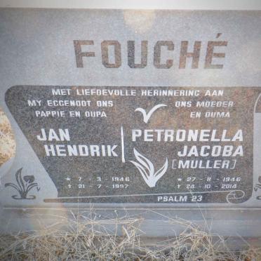 FOUCHE Jan Hendrik 1946-1997 &amp; Petronella Jacoba MULLER 1946-2014