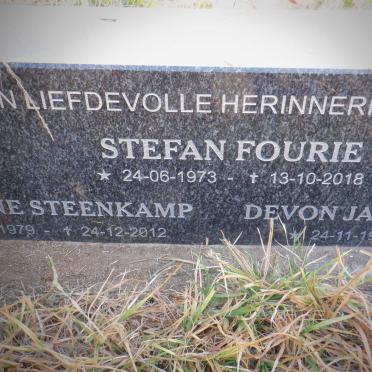 FOURIE Stefan 1973-2018 :: STEENKAMP Nicolene 1979-2012 :: VAN AARDT Devon Jason 1997-1998