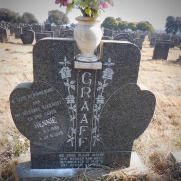 GRAAFF Hennie 1939-1985