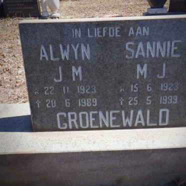 GROENEWALD Alwyn J.M. 1923-1989 &amp; Sannie M.J. 1923-1999