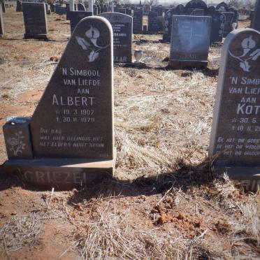 GRIEZEL Albert 1907-1979 &amp; Kotie 1916-2000