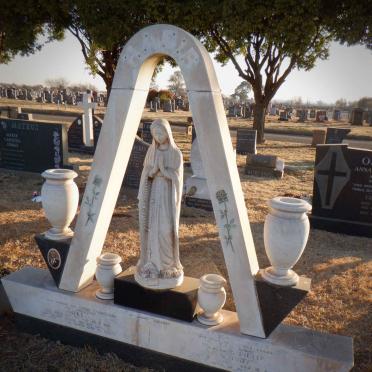 HABIB Mike 1914-1985 &amp; Joyce Reinette -2001