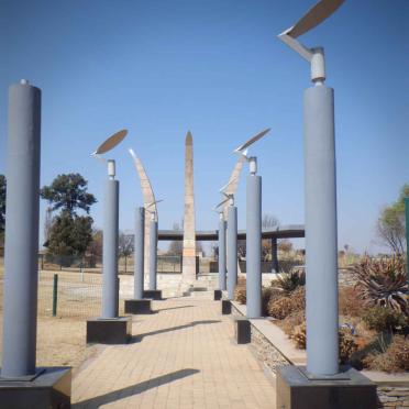 2. Memorial colonnade