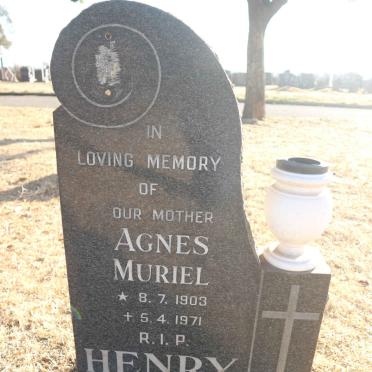 HENRY Agnes Muriel 1903-1971