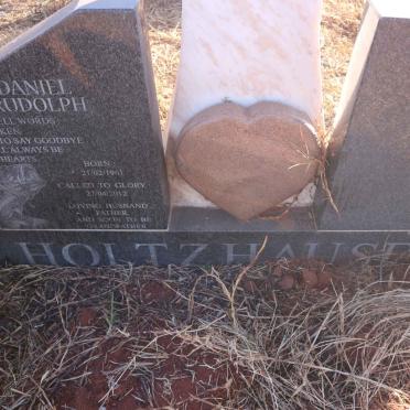 HOLTZHAUSEN Daniel Rudolph 1961-2012