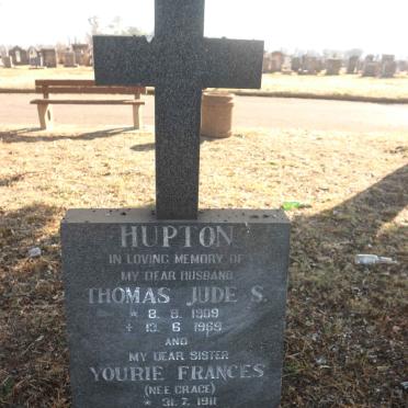 HUPTON Thomas Jude S. 1909-1969 :: HUPTON Yourie Frances nee GRACE 1911-1973