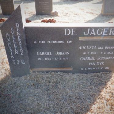 JAGER Gabriel Johannes van Dyk, de 1910-1981 &amp; Augusta BOSMAN 1919-1973