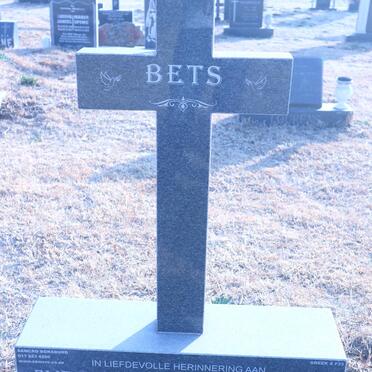 KOORTZEN Elizabeth Magrieta 1942-2003