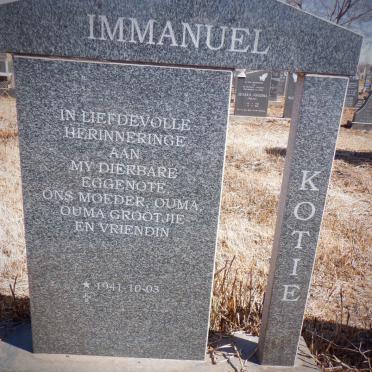 KOTZE P.D.R. 1935-2012 &amp; J.M. 1941-