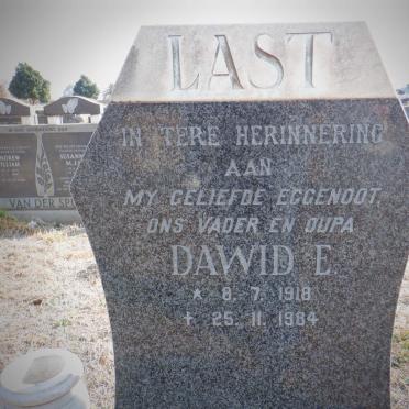 LAST Dawid E. 1918-1984