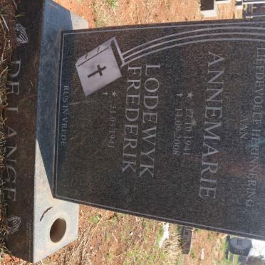 LANGE Lodewyk Frederik, de 1941- &amp; Annamarie 1941-2008