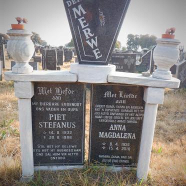 MERWE Piet Stefanus, van der 1932-1986 &amp; Anna Magdalena 1934-2010