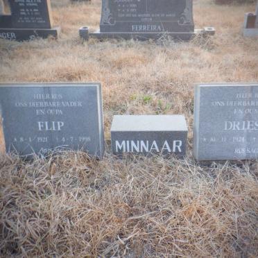 MINNAAR Flip 1921-1998 &amp; Driesie 1924-1998