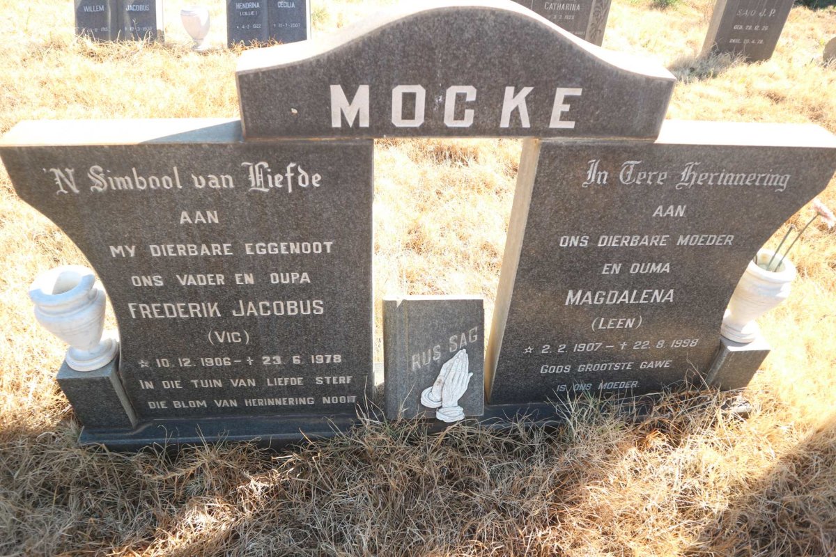 MOCKE Frederik Jacobus 1906-1978 &amp; Magdalena 1907-1998