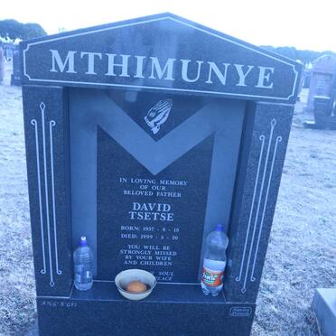 MTHIMUNYE David Tsetse 1937-1999