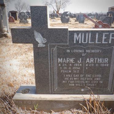 MULLER Arthur 1948- &amp; Marie J. 1954-1994