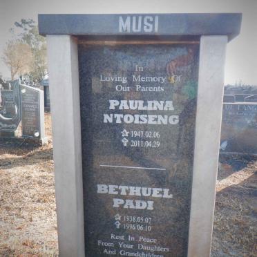 MUSI Bethuel Padi 1938-1996 &amp; Paulina Ntoiseng 1947-2011