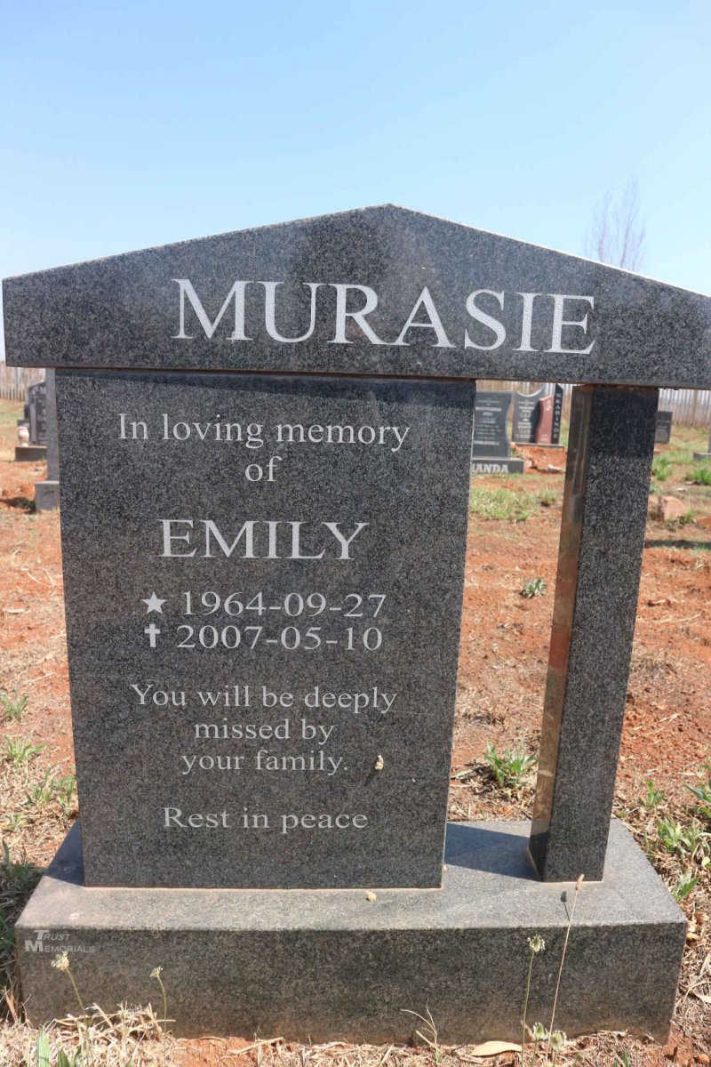 MURASIE Emily 1964-2007