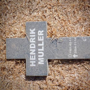 MULLER Hendrik 1961-2004