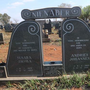 NIENABER Andries Johannes 1922-2010 &amp; Susara Jacoba 1929-1993